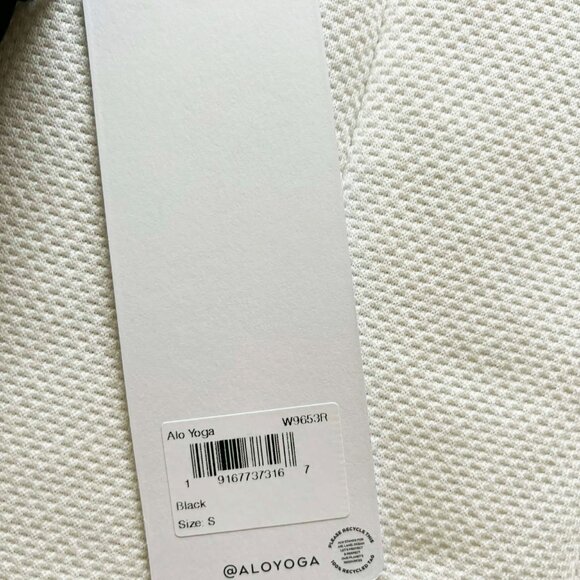 ALO YOGA Alosoft Molded Showcase Bra size S - Picture 3 of 5